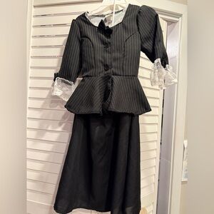 Martha Washingtom girls costume, Black Pinstripe Peplum set w/bonnet